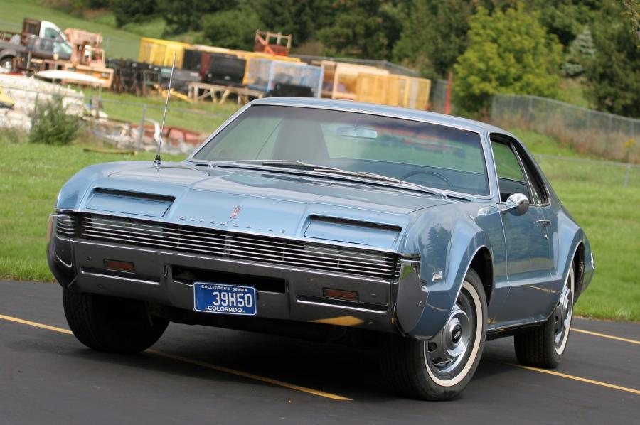  Oldsmobile Toronado (9487) 1966 года  (фото 21 из 48)
